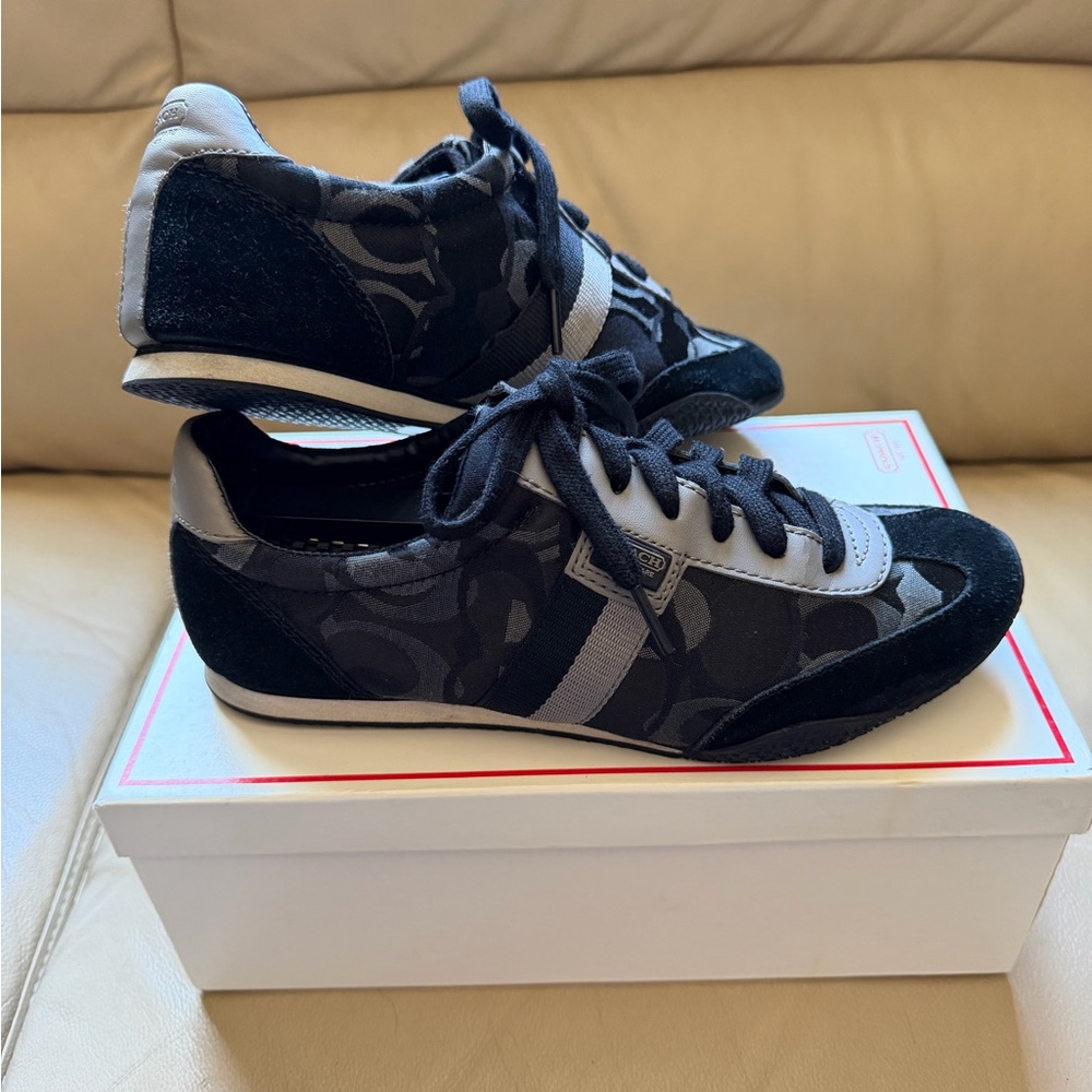 Coach Kinsey Black and Gray Patterned Sneakers 7.5M